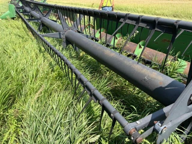 Image of John Deere 930 equipment image 1