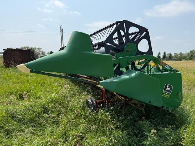 Image of John Deere 930 equipment image 1