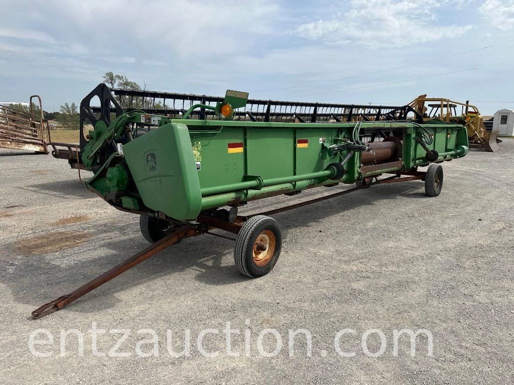 John Deere 930R Equipment Image0