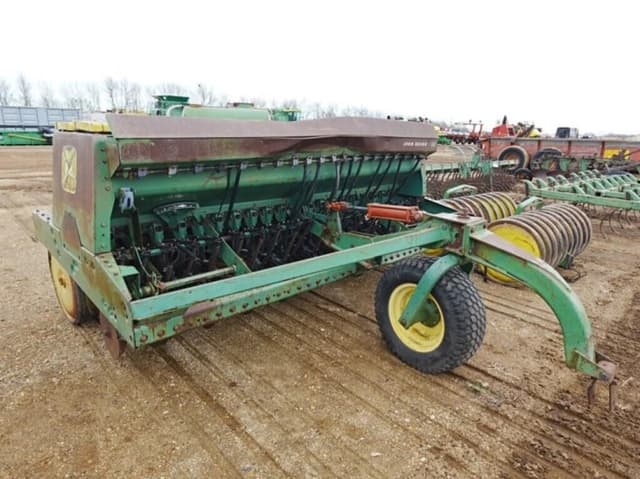 Image of John Deere 9300 equipment image 1