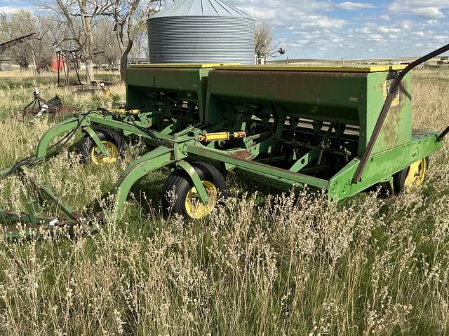 Image of John Deere 9300 equipment image 4