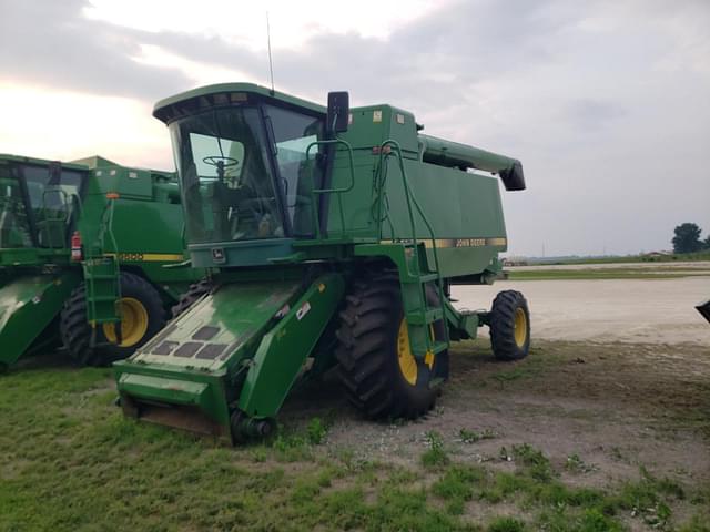 Image of John Deere 9400 equipment image 1