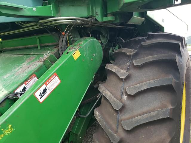 Image of John Deere 9400 equipment image 4