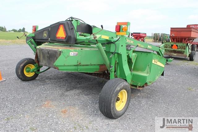 Image of John Deere 946 equipment image 2