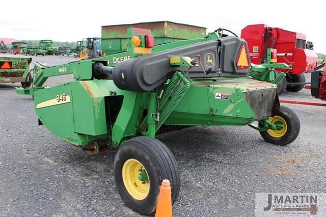 Image of John Deere 946 equipment image 3