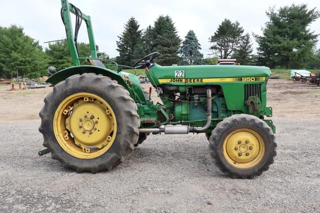 Image of John Deere 950 equipment image 1