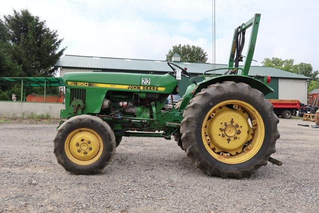 Image of John Deere 950 equipment image 3