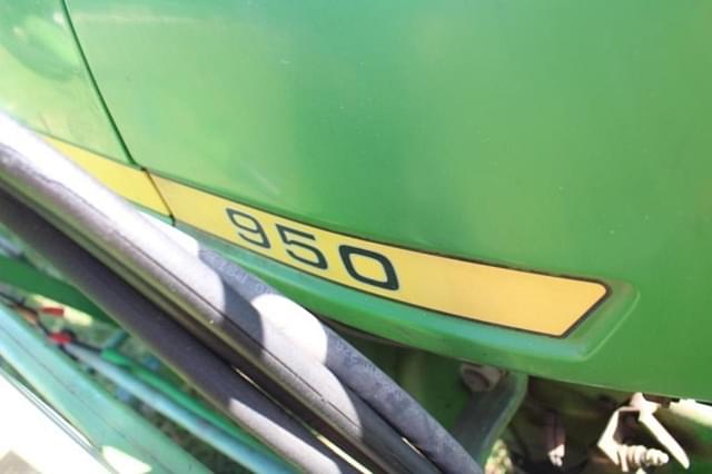 Image of John Deere 950 equipment image 3