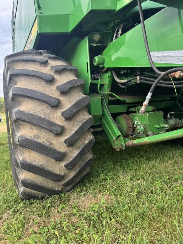 Image of John Deere 9500 equipment image 3