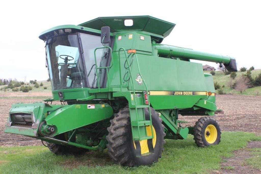 1993 John Deere 9500 Equipment Image0