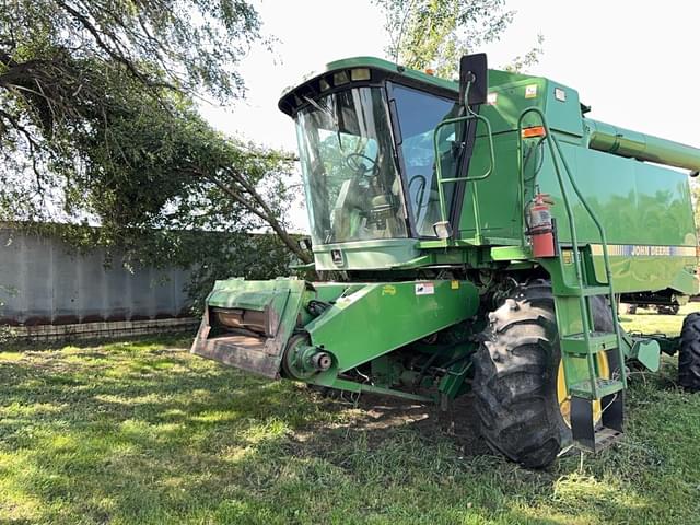 Image of John Deere 9500 equipment image 1