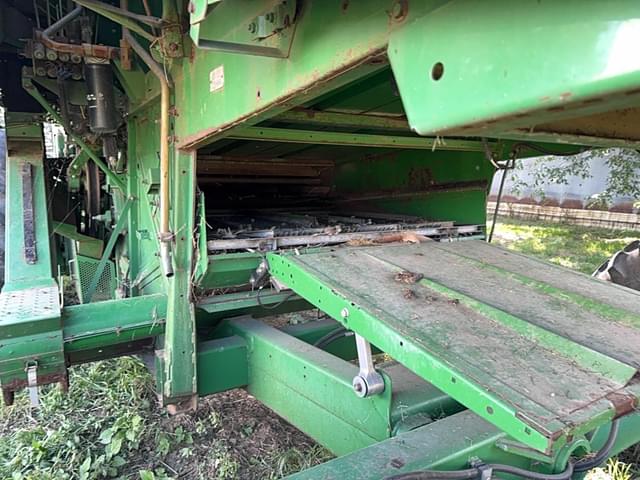 Image of John Deere 9500 equipment image 4