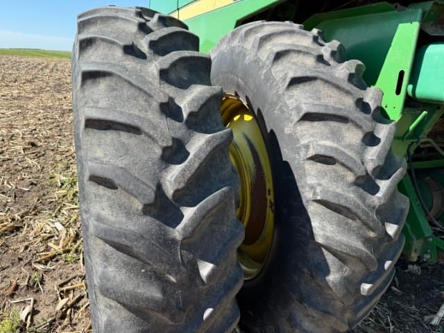 Image of John Deere 9500 equipment image 4