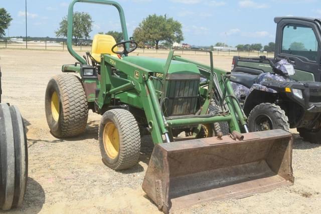 Image of John Deere 955 equipment image 3
