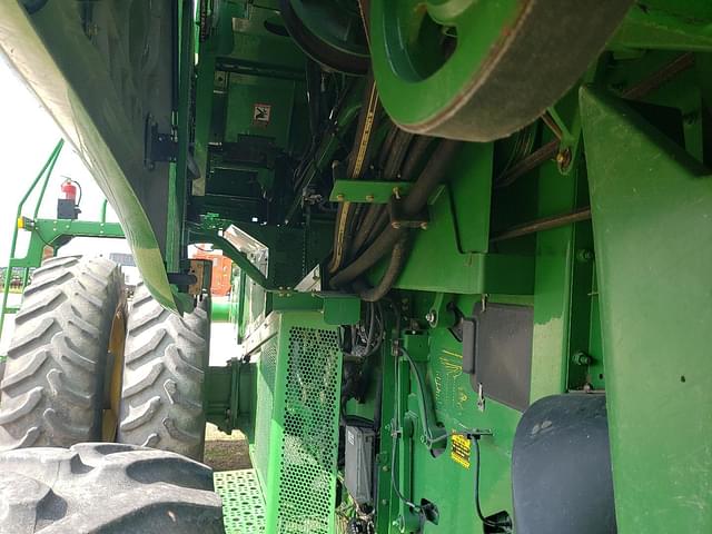 Image of John Deere 9660 STS equipment image 4