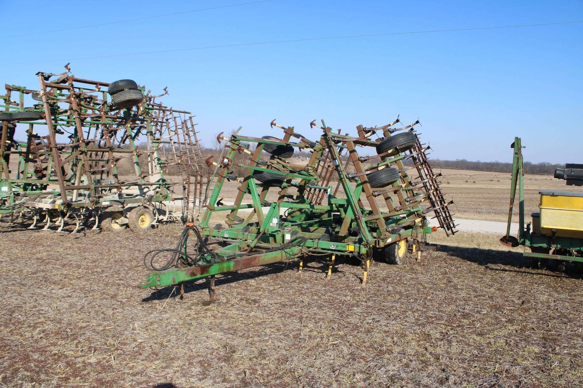 John Deere 980 Equipment Image0
