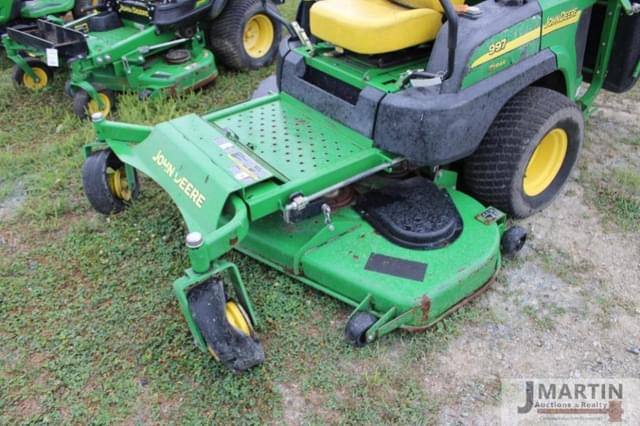 Image of John Deere 997 equipment image 4