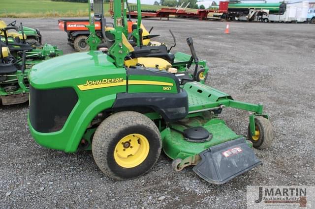 Image of John Deere 997 equipment image 2