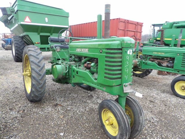 John Deere A Equipment Image0