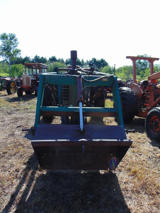 Image of John Deere A equipment image 1