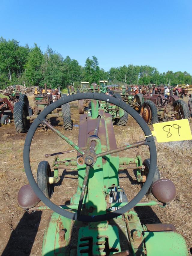 Image of John Deere B equipment image 4