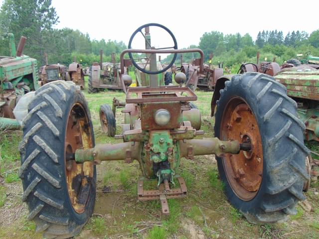 Image of John Deere B equipment image 3