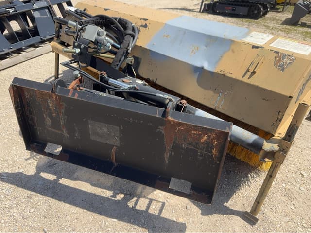 Image of John Deere BA84 equipment image 2
