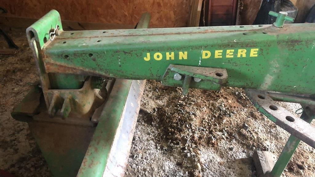 Image of John Deere 115 Image 1
