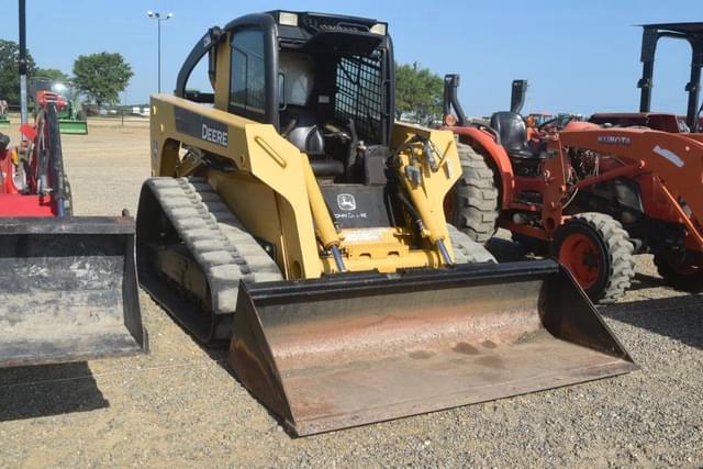 Image of John Deere CT332 equipment image 3