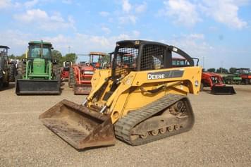 Main image John Deere CT332