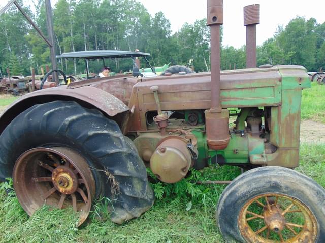 Image of John Deere D equipment image 2