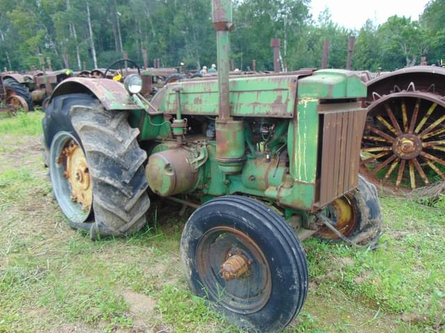 Image of John Deere D equipment image 2