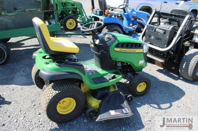 Image of John Deere D140 equipment image 1