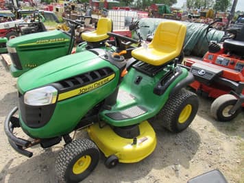 Main image John Deere D130