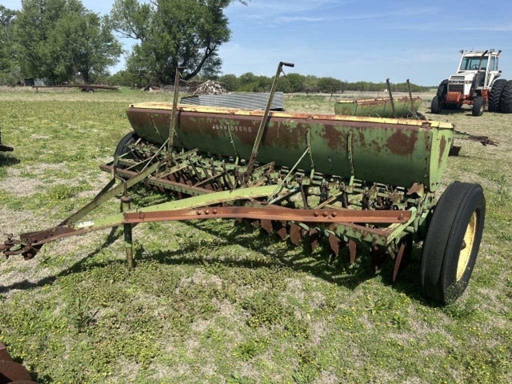 Image of John Deere DR208B Primary image