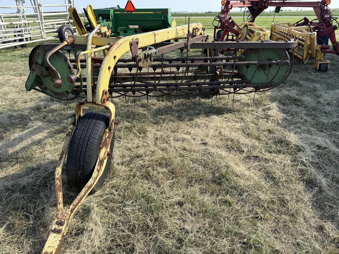 Image of John Deere E0640 Primary image