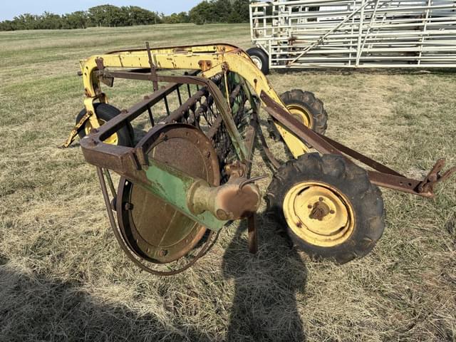 Image of John Deere E0640 equipment image 2