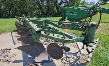 Main image John Deere F145