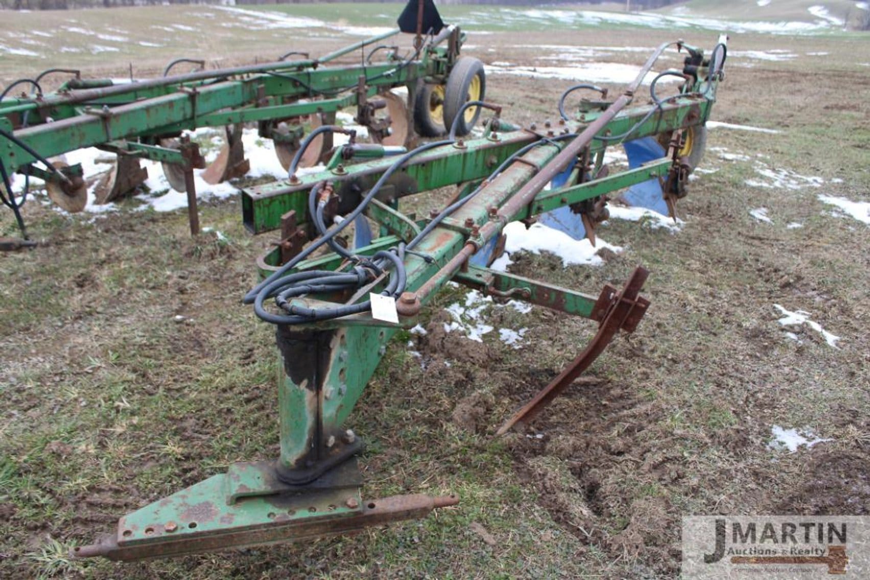 John Deere F350 Equipment Image0