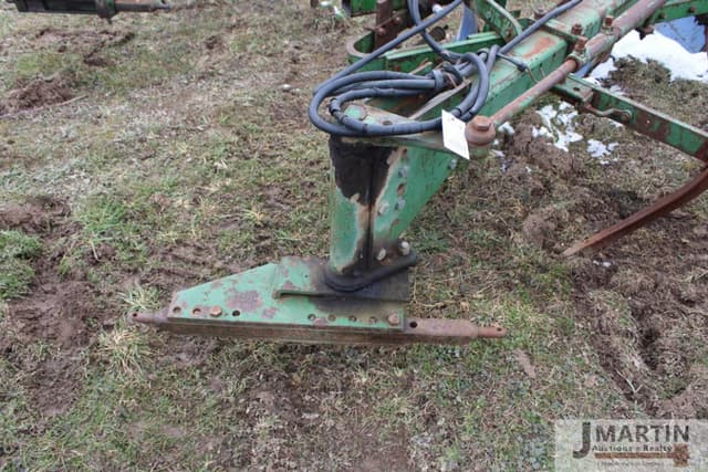 Image of John Deere F350 equipment image 4