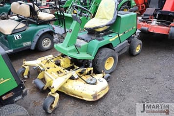 Main image John Deere F725