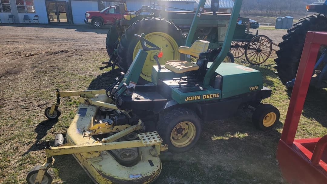 Image of John Deere F925 Primary image