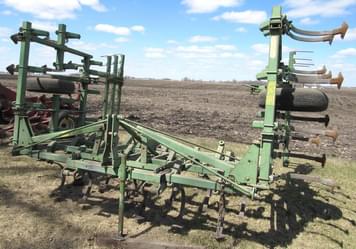 Main image John Deere 1100