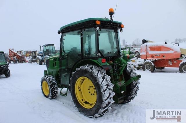 Image of John Deere 5100GN equipment image 3