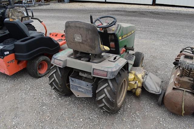 Image of John Deere GT262 equipment image 3