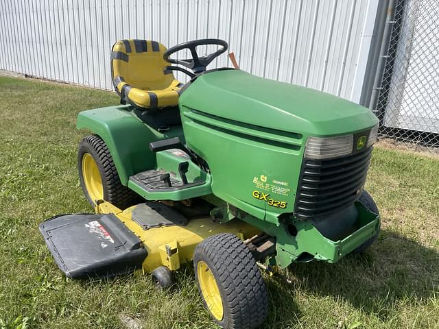 Image of John Deere GX325 equipment image 2