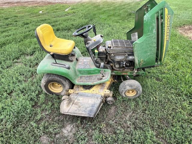 Image of John Deere LX279 equipment image 4