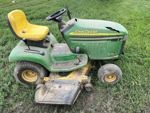 Image of John Deere LX279 equipment image 1