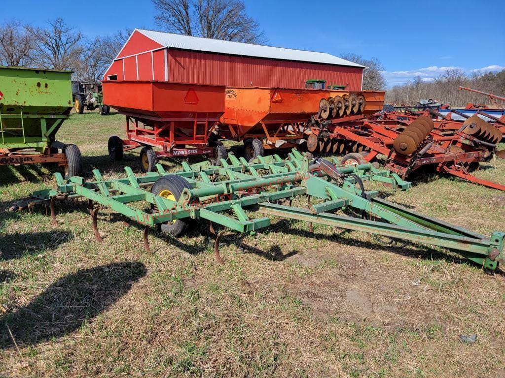 Main image John Deere 1000