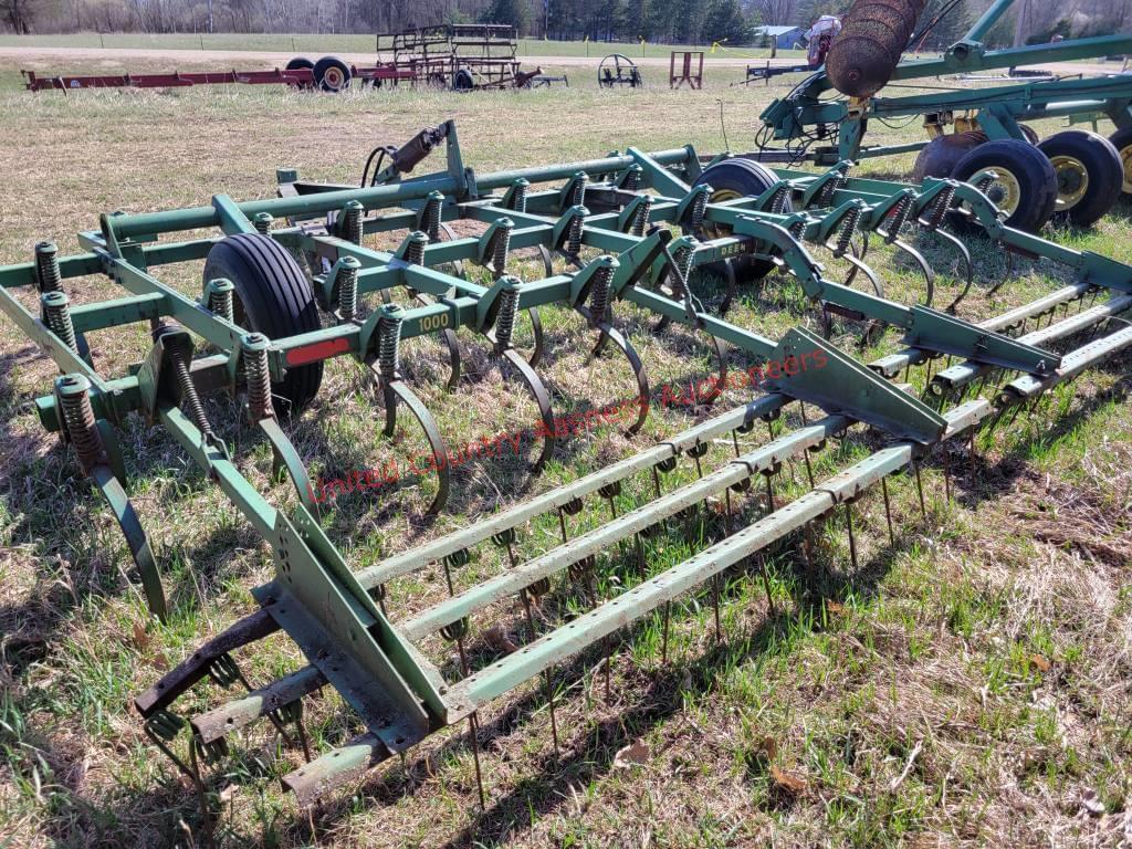 John Deere 1000 Tillage Field Cultivators for Sale Tractor Zoom